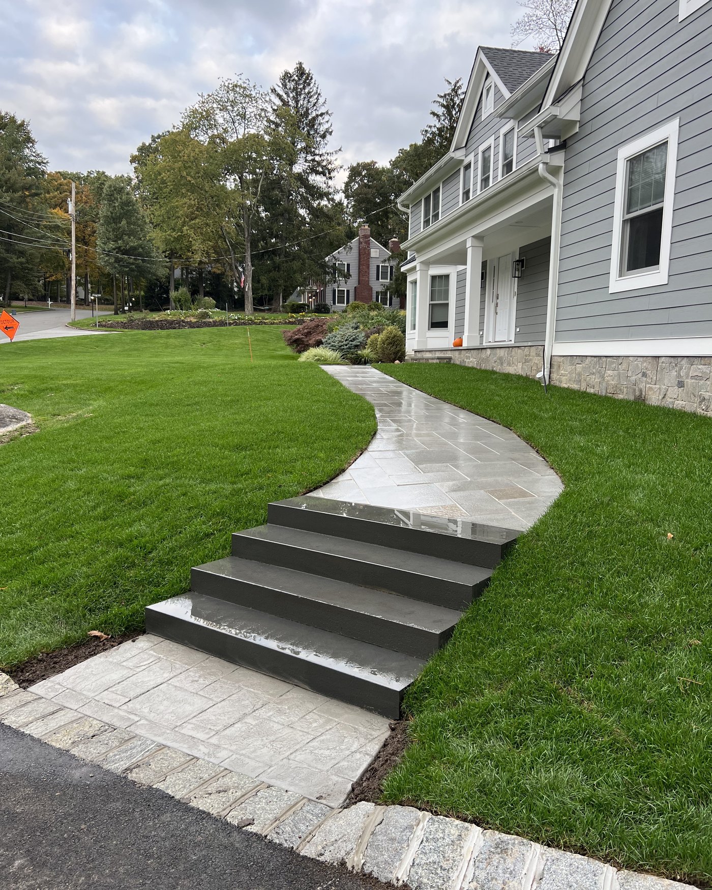 Premium hardscape walkway by MW Landworks
